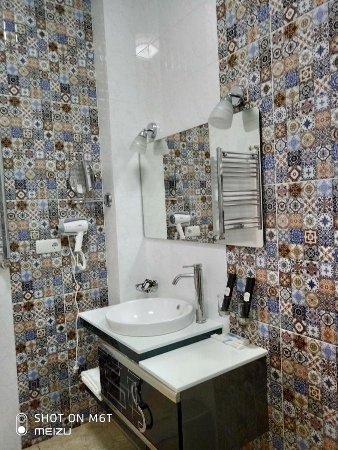 Старый Бастион Hotell Bender Eksteriør bilde